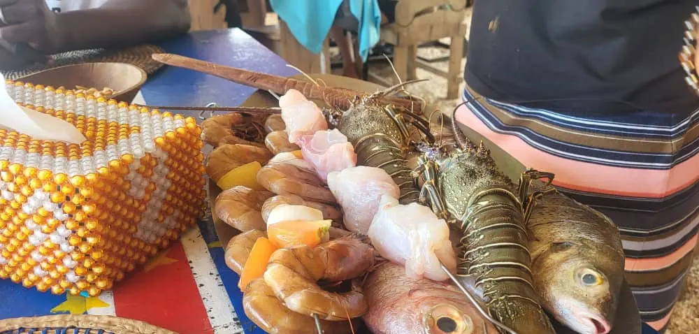 Table de fruits de mer au restaurant